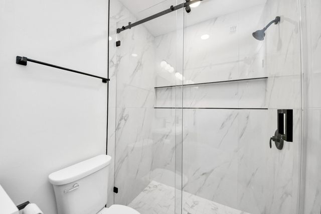 3305 Avenue R, Rosenberg, TX 77471