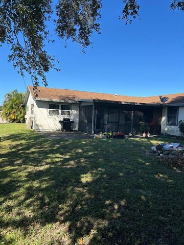 461 SW Byron Street, Port St. Lucie, FL 34983
