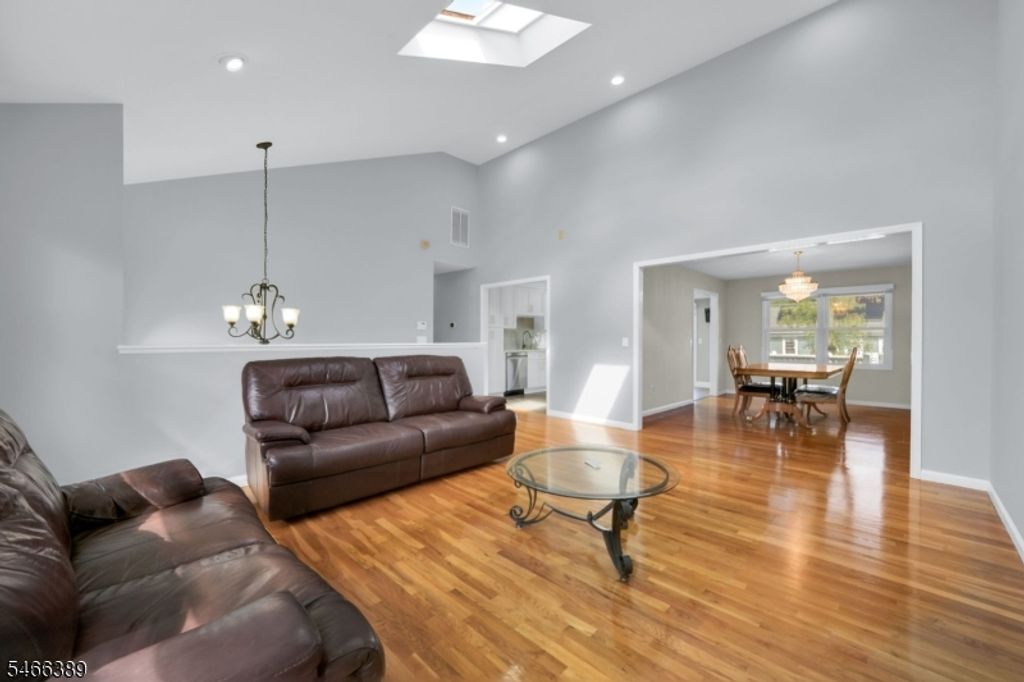 2583 Doris Ave, Union Twp., NJ 07083 — photo 5