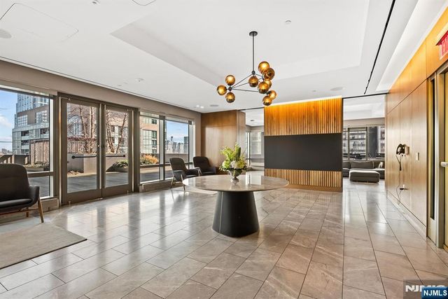 75 Park Lane PH-3701, Jersey City, NJ 07310