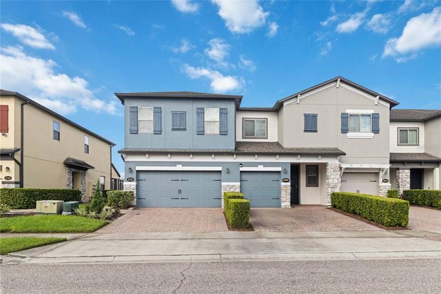 2724 WHITE ISLE LANE, Orlando, FL 32825