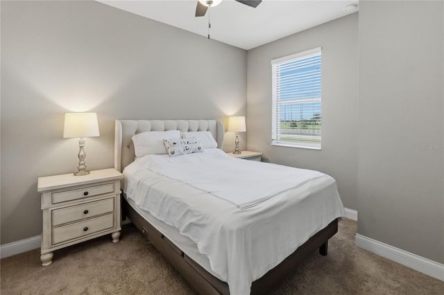 2724 WHITE ISLE LANE, Orlando, FL 32825