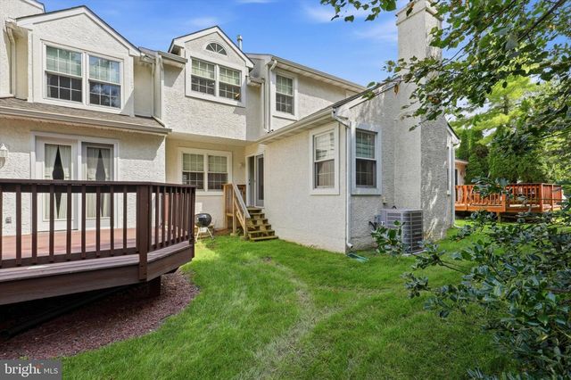 1805 HOOD LN, Ambler, PA 19002