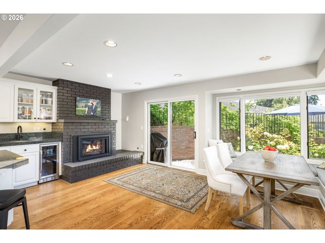 32475 Sw LAKE POINT Ct, Wilsonville, OR 97070