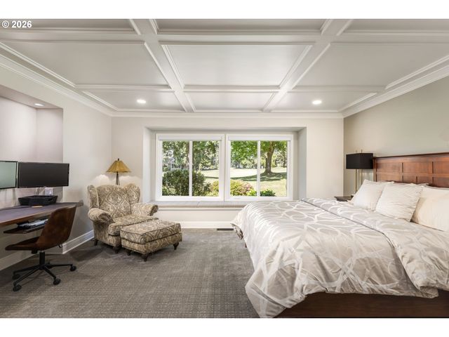 32475 Sw LAKE POINT Ct, Wilsonville, OR 97070