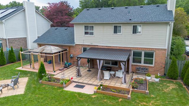7584 Maple Drive, Westland, MI 48185