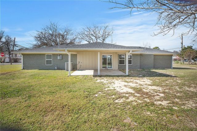 128 N Osborn Street, Alba, TX 75410