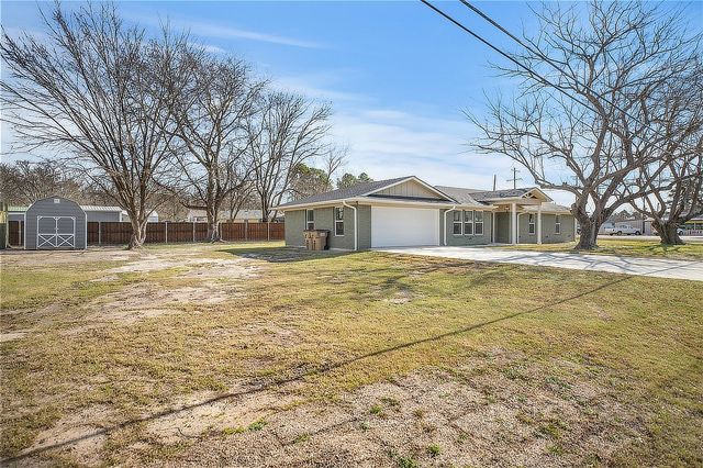 128 N Osborn Street, Alba, TX 75410