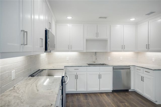 128 N Osborn Street, Alba, TX 75410