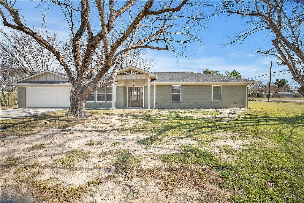 128 N Osborn Street, Alba, TX 75410