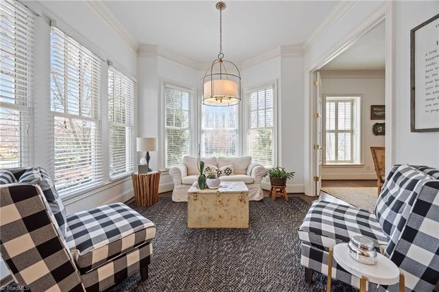 208 Willoughby Boulevard, Greensboro, NC 27408