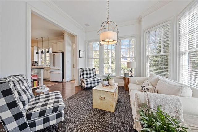 208 Willoughby Boulevard, Greensboro, NC 27408