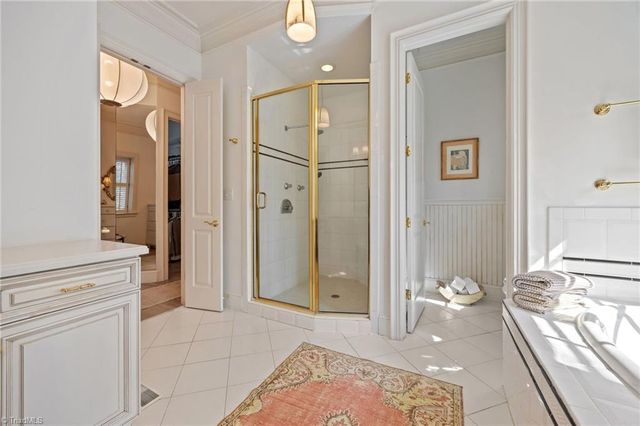 208 Willoughby Boulevard, Greensboro, NC 27408