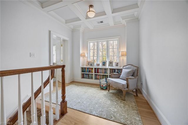 208 Willoughby Boulevard, Greensboro, NC 27408