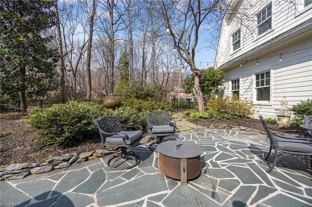 208 Willoughby Boulevard, Greensboro, NC 27408