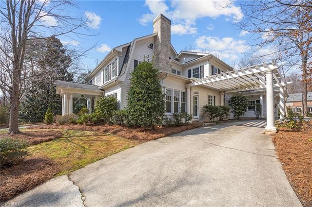 208 Willoughby Boulevard, Greensboro, NC 27408