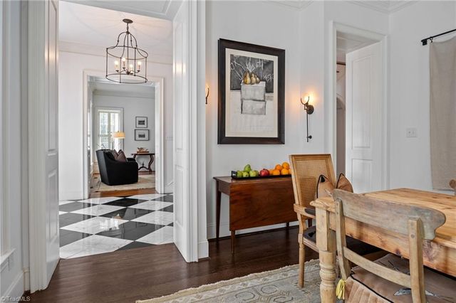 208 Willoughby Boulevard, Greensboro, NC 27408