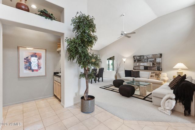 10497 E CINNABAR Avenue, Scottsdale, AZ 85258