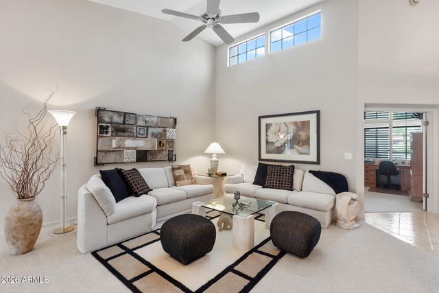 10497 E CINNABAR Avenue, Scottsdale, AZ 85258