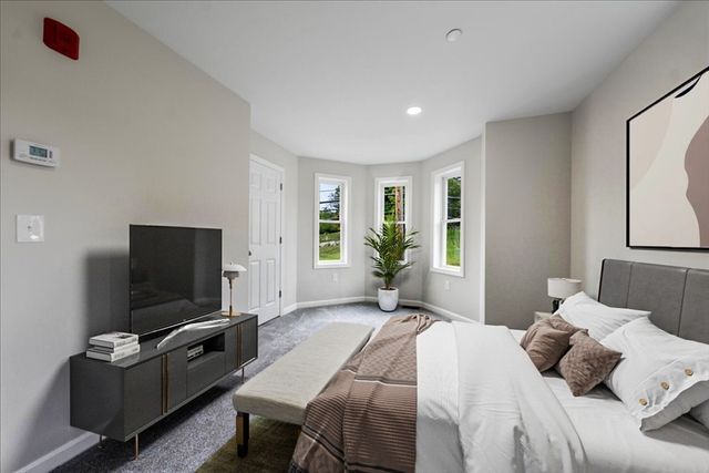 62 North Main Street 62, Westford, MA 01886