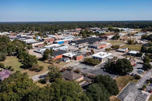 119 W Lowman St., Mullins, SC 29574