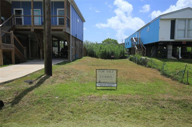 917 13th Street, Dickinson, TX 77539