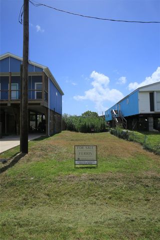 917 13th Street, Dickinson, TX 77539