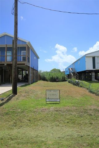 917 13th Street, Dickinson, TX 77539