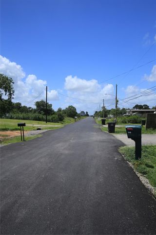 917 13th Street, Dickinson, TX 77539