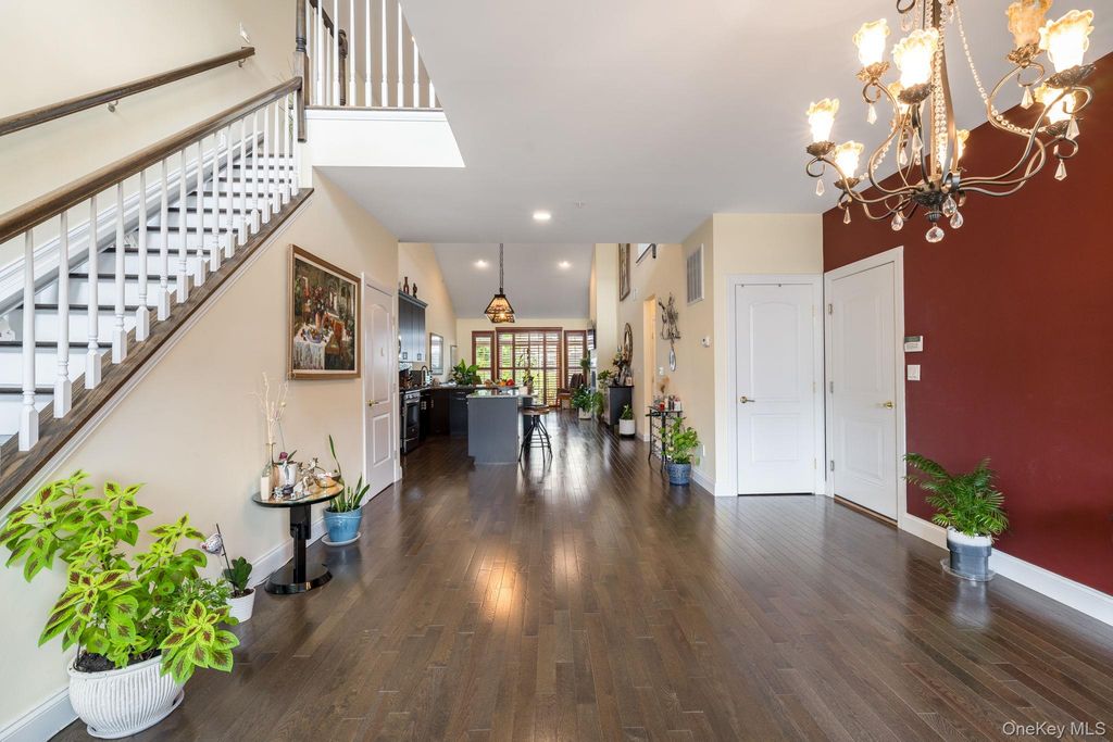 132 Halley Drive, Blue Point, NY 11772 — photo 3