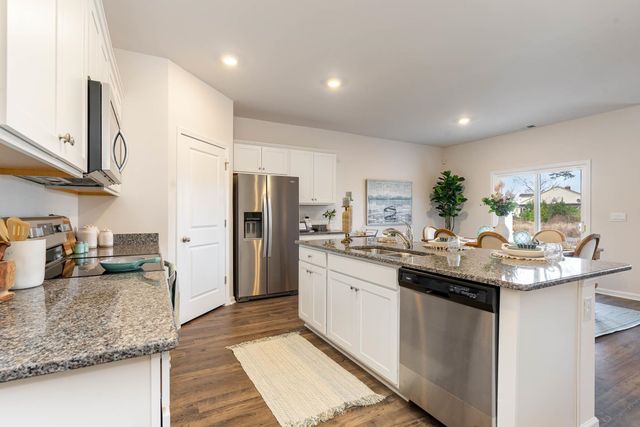 2093 Locust Ridge Dr., Shallotte, NC 28470