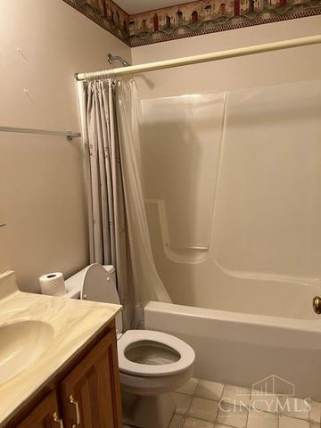 1510 Lost Lake Court, Sterling Twp, OH 45176