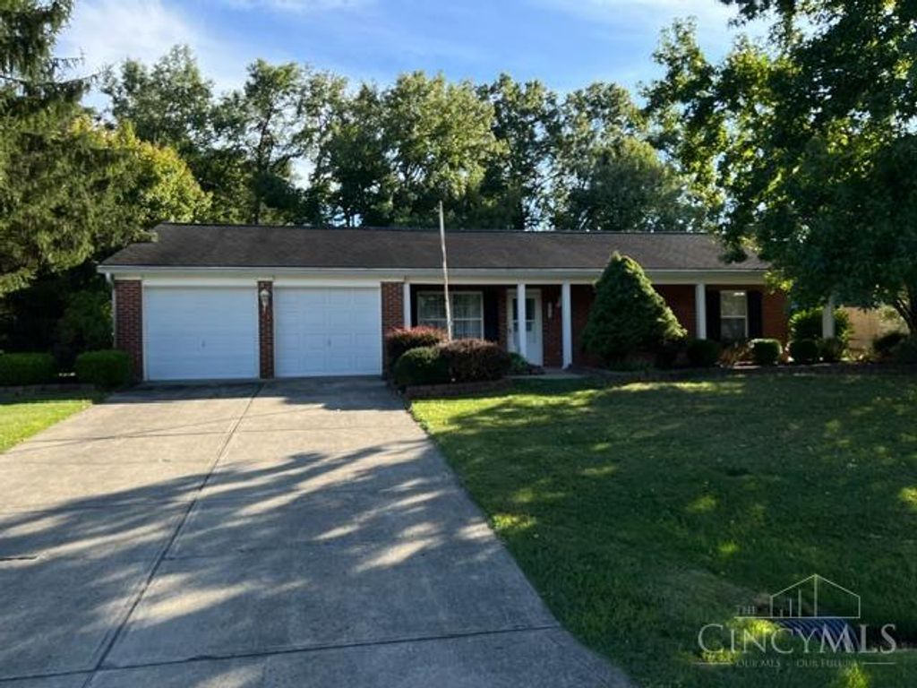 1510 Lost Lake Court, Sterling Twp, OH 45176