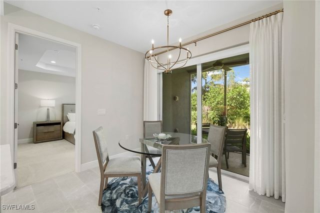 2614 Seychelles CIR 1204, Naples, FL 34112