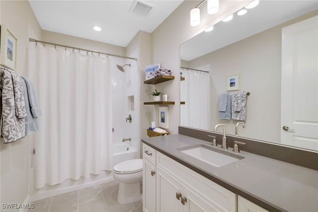 2614 Seychelles CIR 1204, Naples, FL 34112