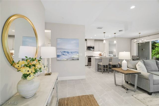 2614 Seychelles CIR 1204, Naples, FL 34112