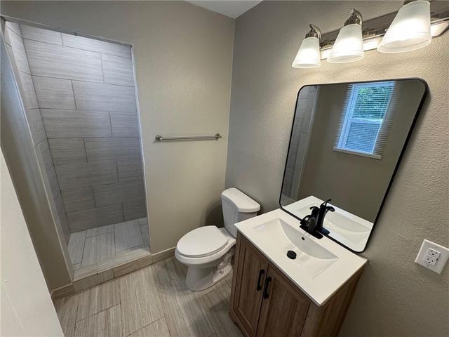 303 Evergreen Hill, Mobile, AL 36609