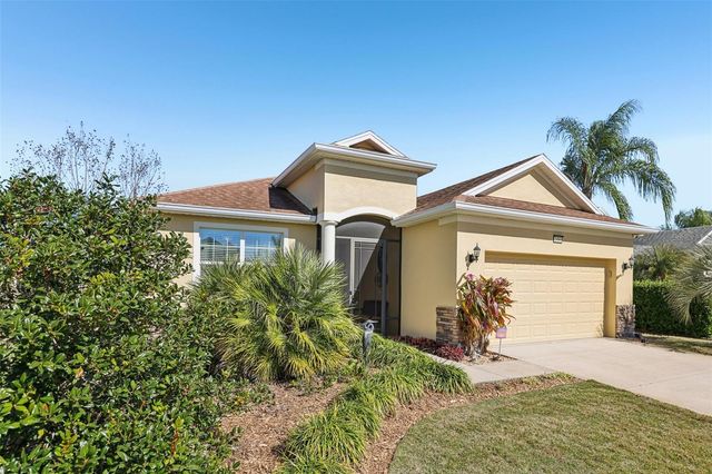 2489 PAWTUCKET PASS, Mount Dora, FL 32757