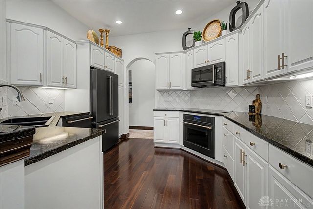6723 Rosezita Lane, Miami Twp, OH 45459