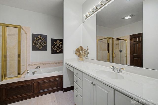 6723 Rosezita Lane, Miami Twp, OH 45459