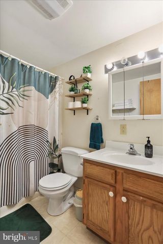 20 SHAWNEE TRAIL, Hedgesville, WV 25427