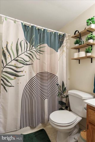 20 SHAWNEE TRAIL, Hedgesville, WV 25427