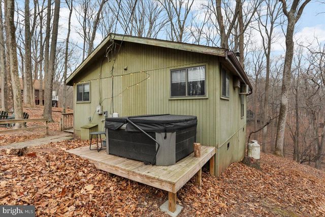 20 SHAWNEE TRAIL, Hedgesville, WV 25427