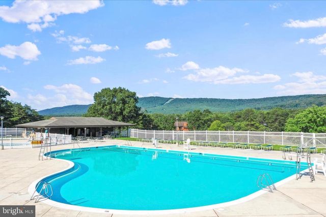 20 SHAWNEE TRAIL, Hedgesville, WV 25427