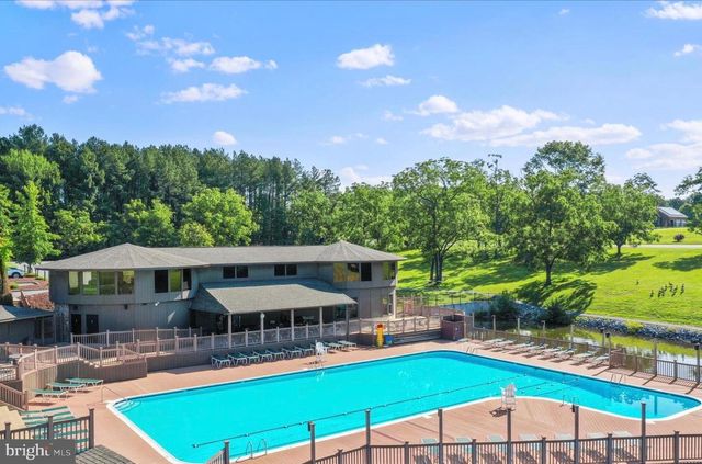 20 SHAWNEE TRAIL, Hedgesville, WV 25427