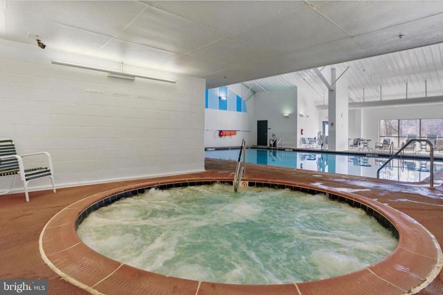 20 SHAWNEE TRAIL, Hedgesville, WV 25427