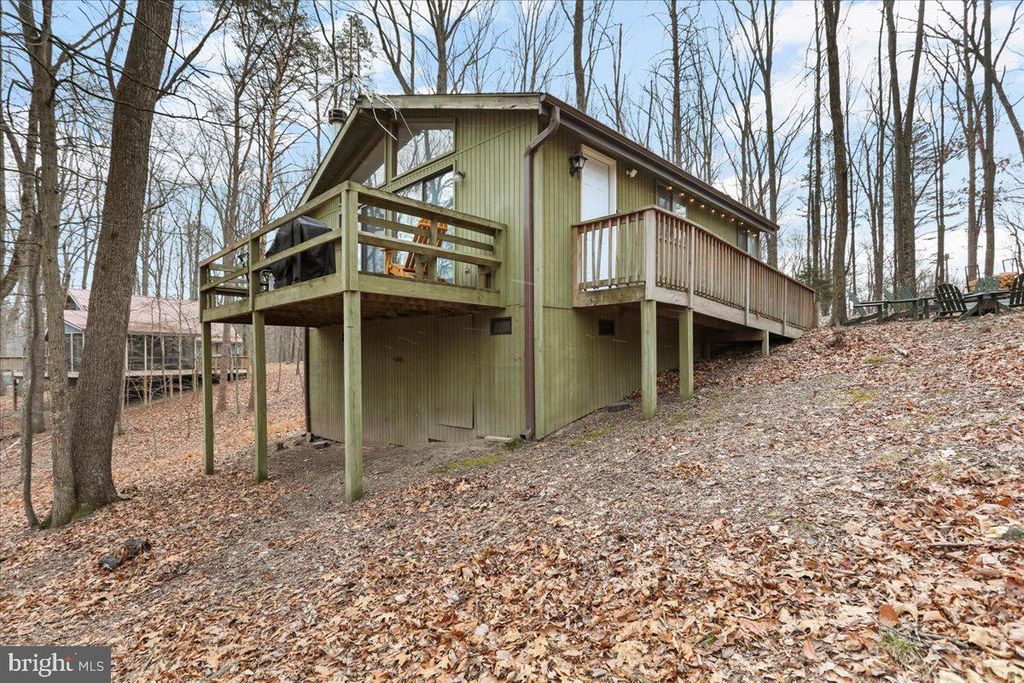 20 SHAWNEE TRAIL, Hedgesville, WV 25427