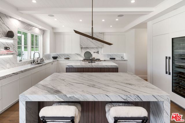 4639 Balboa Avenue, Encino, CA 91316