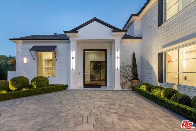 4639 Balboa Avenue, Encino, CA 91316