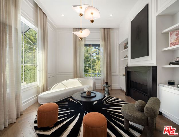 4639 Balboa Avenue, Encino, CA 91316